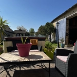 Maison rénovée avec gîte et dépendances à Mirebeau (86) - Vie à la campagne