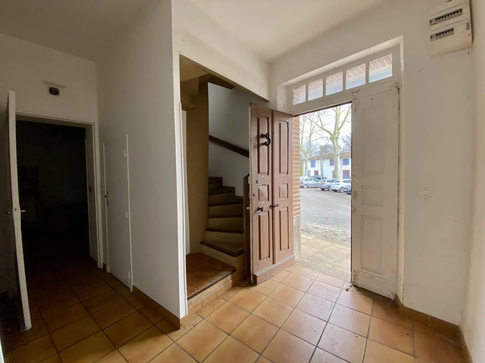 Immeuble à vendre à Nègrepelisse proche Montauban avec potentiel d'investissement 