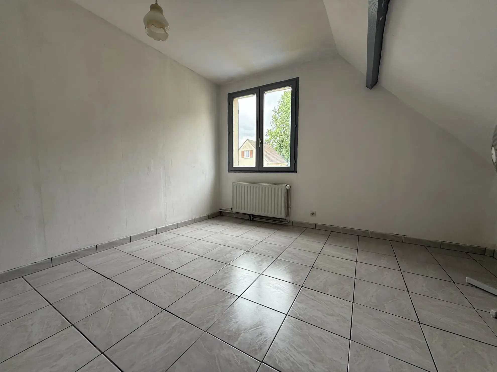 Maison traditionnelle avec sous-sol et terrain clos à Liancourt - Eco Immo 60 