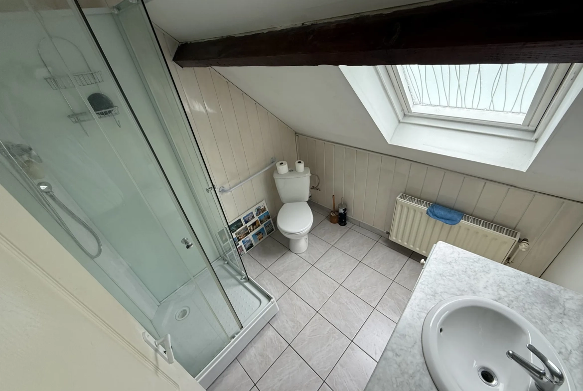 Maison traditionnelle avec sous-sol et terrain clos à Liancourt - Eco Immo 60 