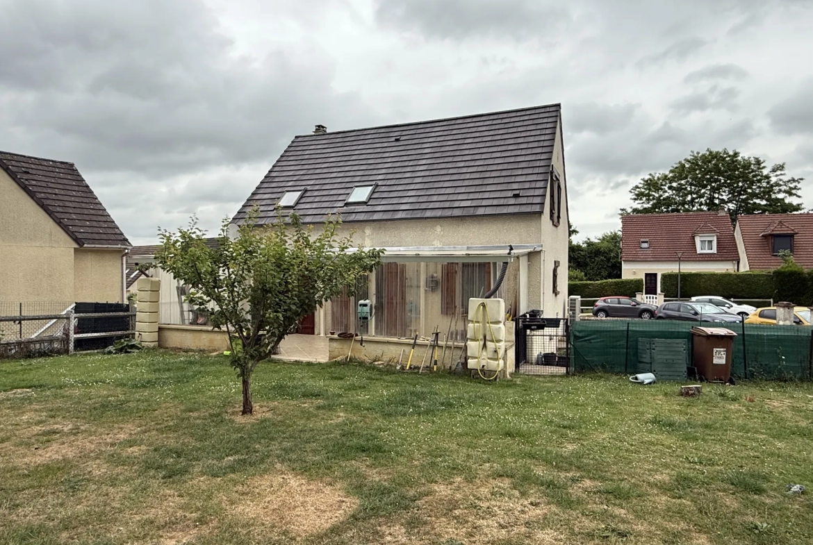 Maison traditionnelle avec sous-sol et terrain clos à Liancourt - Eco Immo 60 
