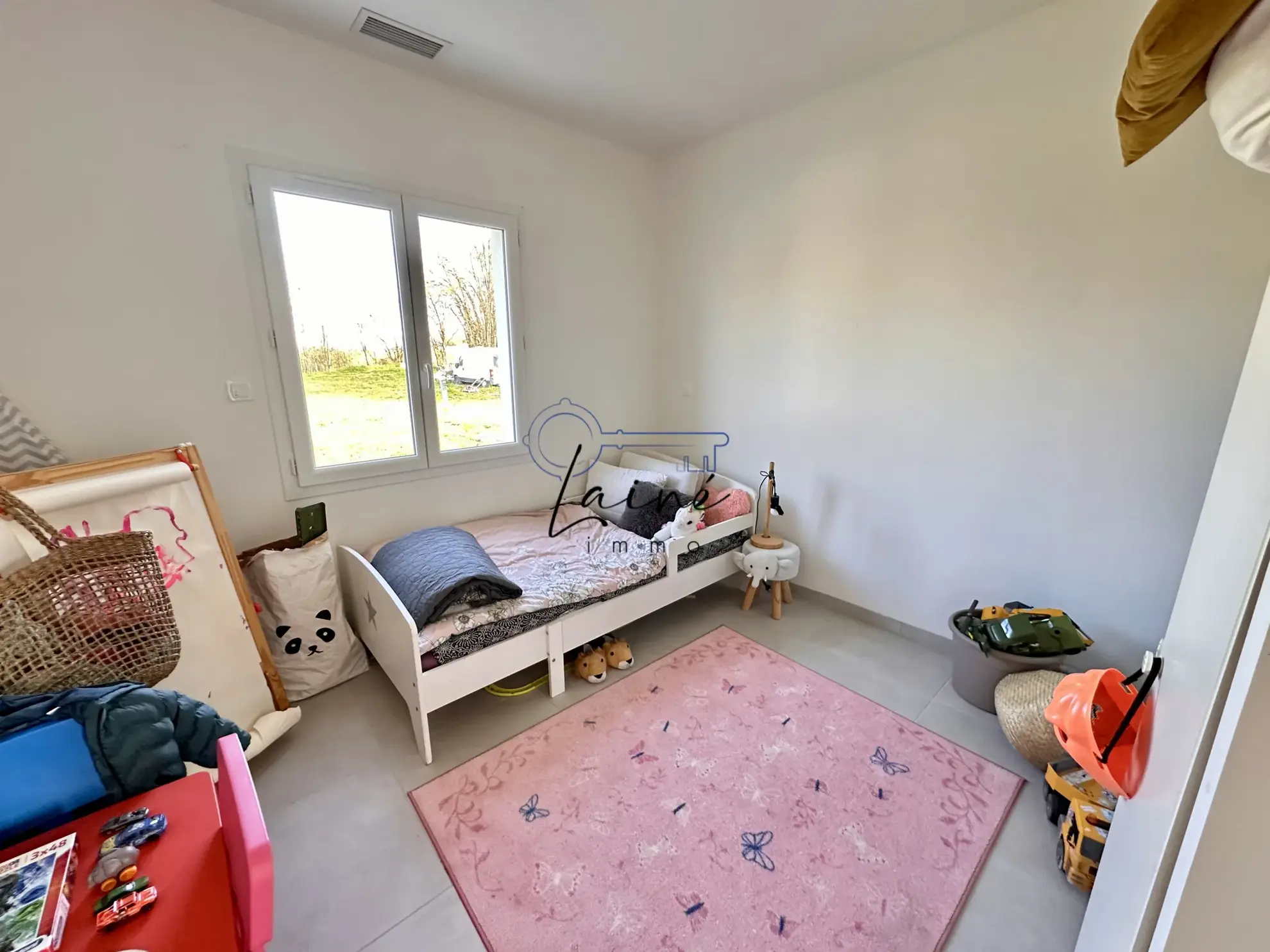 Maison moderne de plain-pied avec piscine à 15 km de Bergerac 