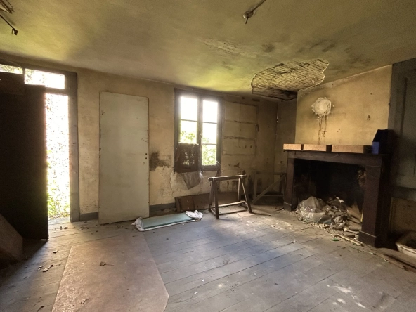 Immeuble à vendre à Seilhac en Corrèze – Opportunité de rénovation 