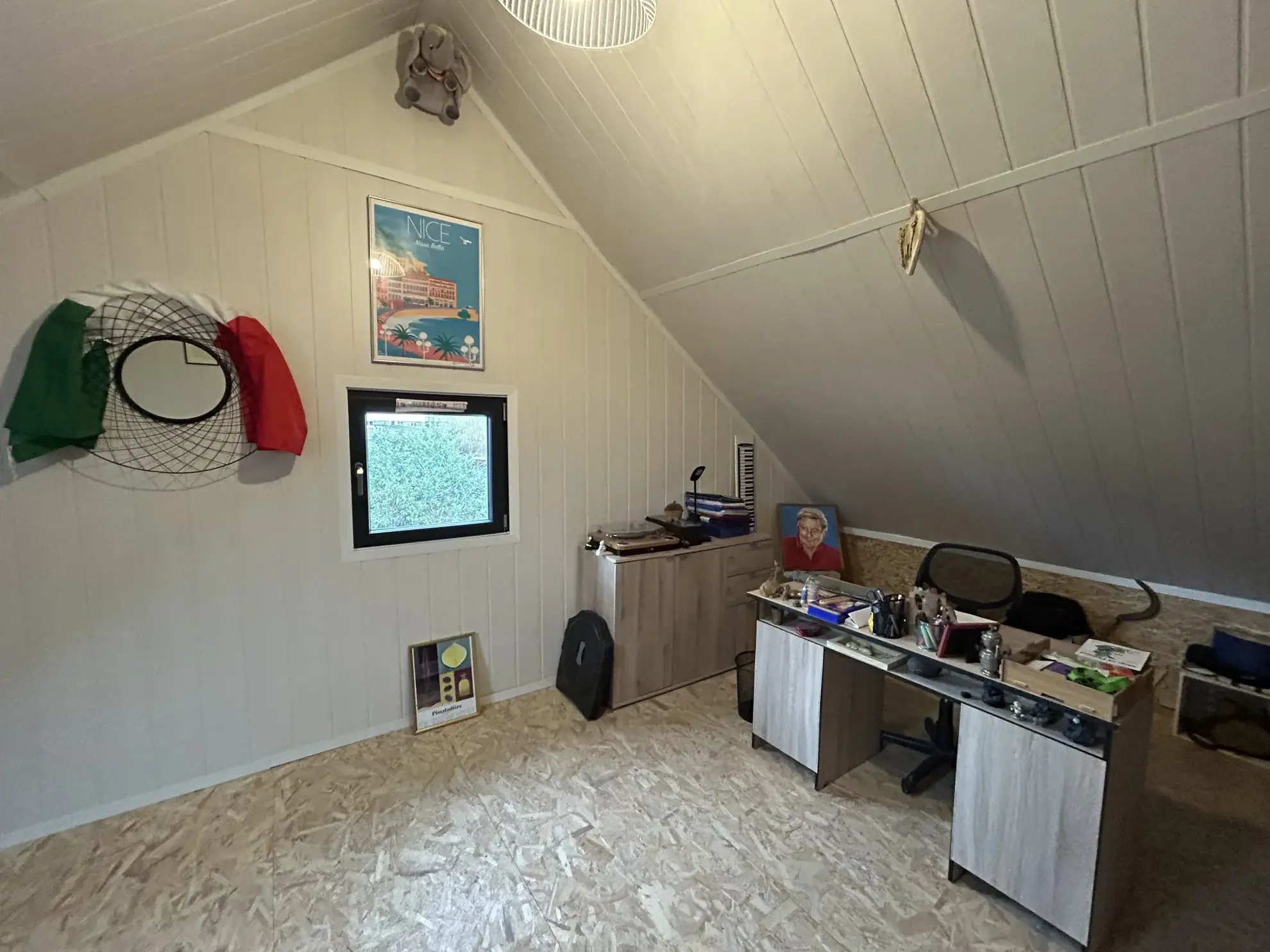 Maison rénovée à Egletons en Corrèze avec terrasse, jardin et grand potentiel d'aménagement 