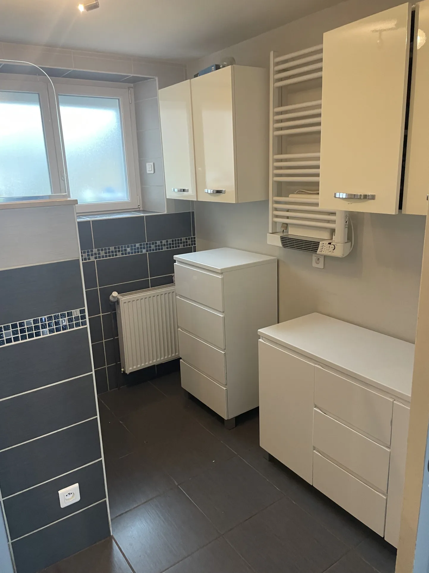 Maison familiale à Vittel, 5 chambres, garage, terrain, chauffage mixte à 20 min de Vittel 
