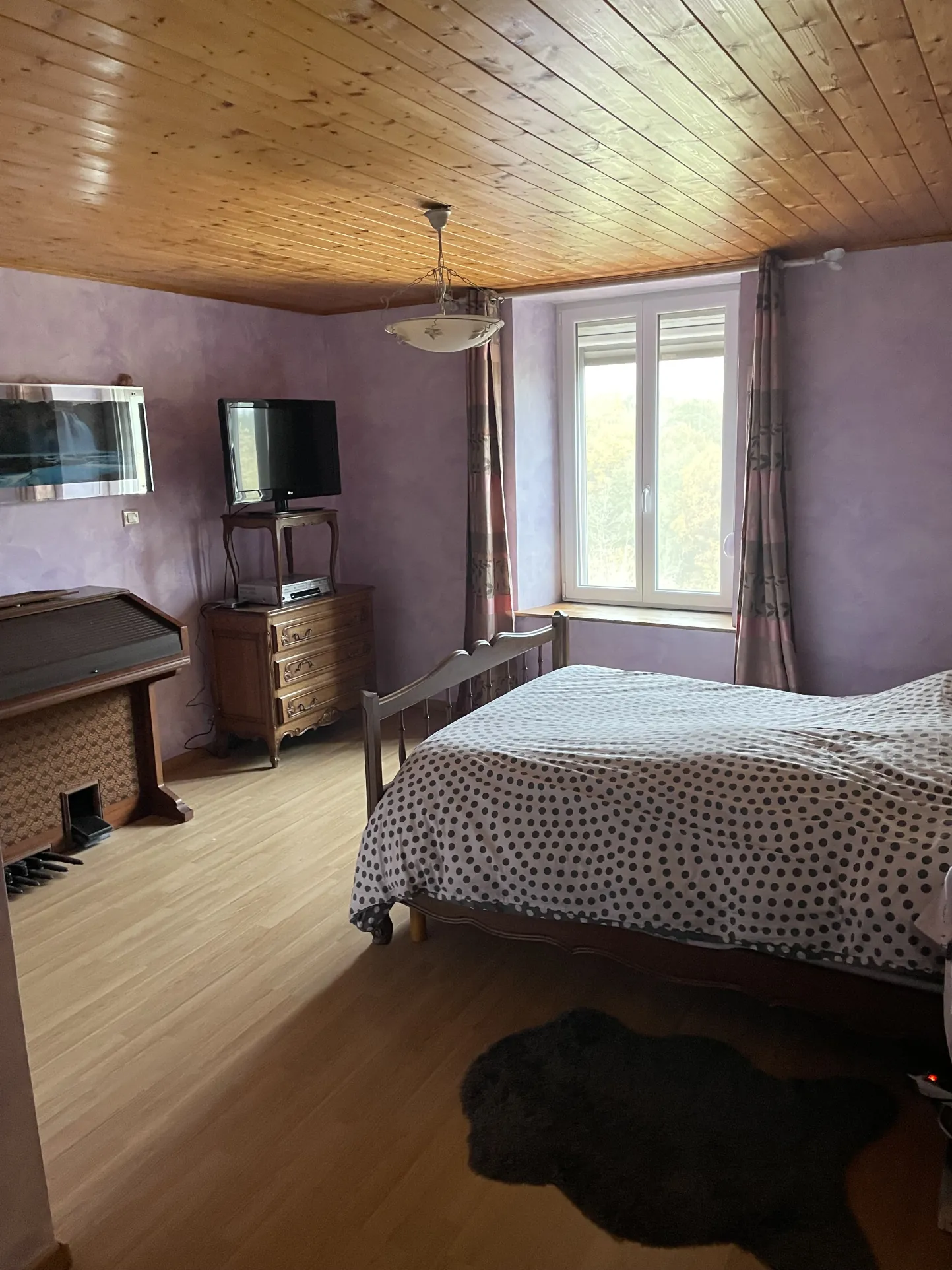 Maison familiale à Vittel, 5 chambres, garage, terrain, chauffage mixte à 20 min de Vittel 