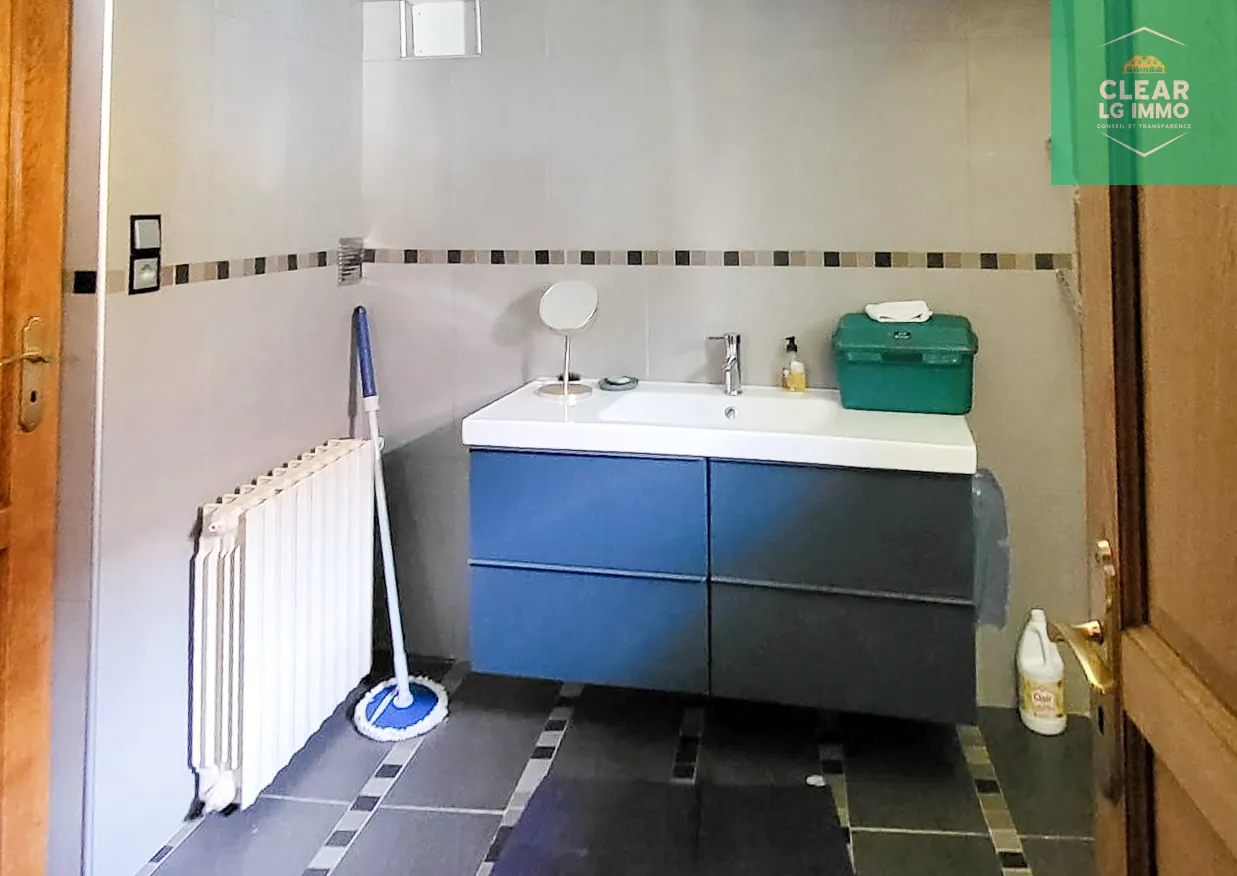 Maison à Autun de 155 m² avec jardin, terrasse et potentiel d’extension 