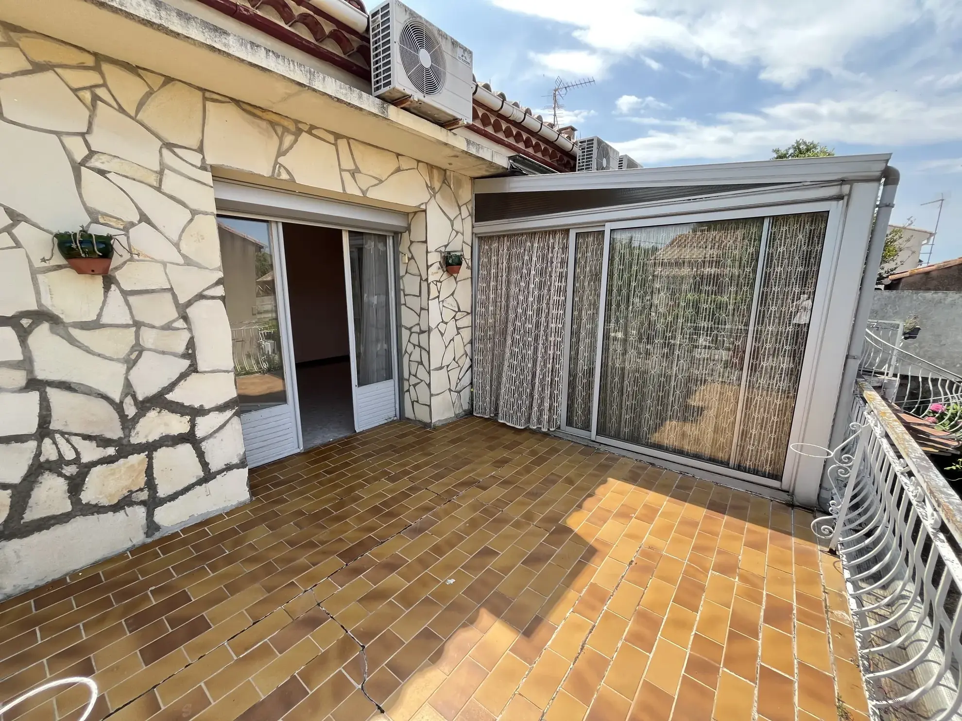 Maison 5 pièces avec garage, terrasse et jardin à Capestang 