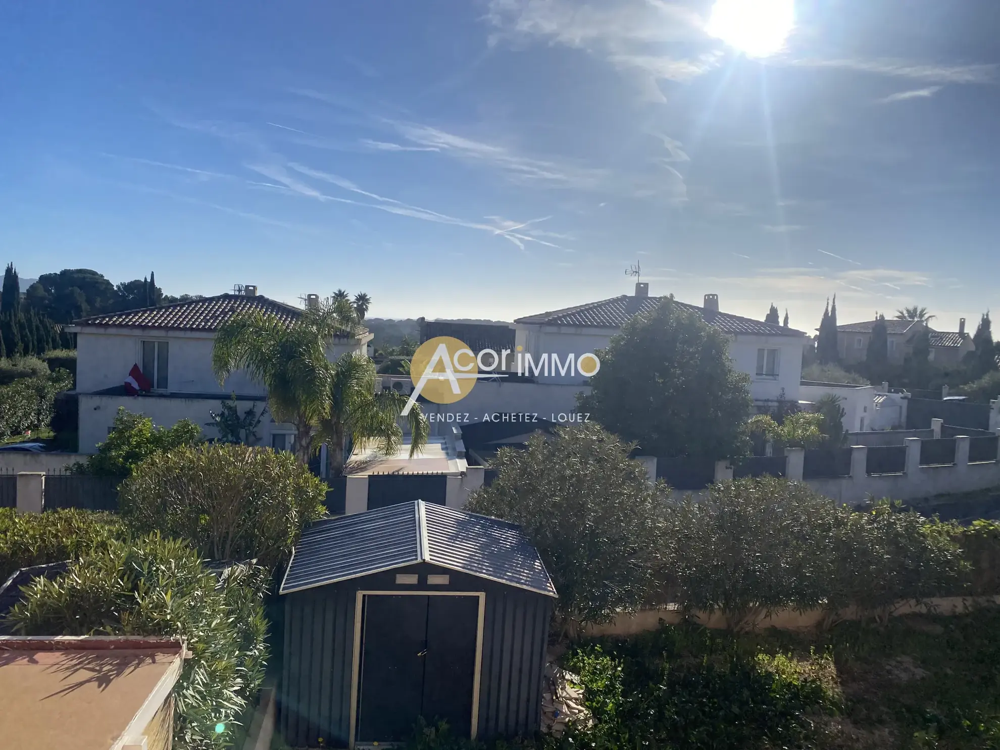 Appartement T3 à vendre à Sanary-sur-Mer avec terrasse et parking privé 
