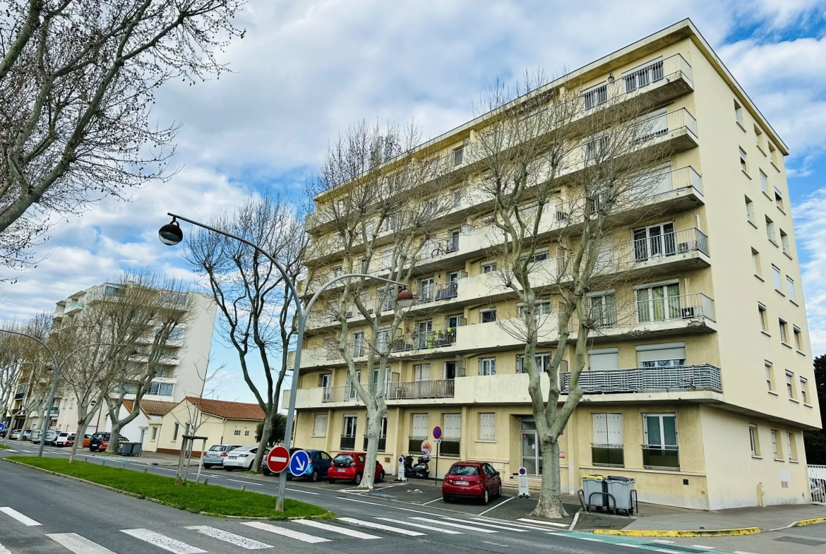 Appartement T3 avec vue sur la Cathédrale à Narbonne 