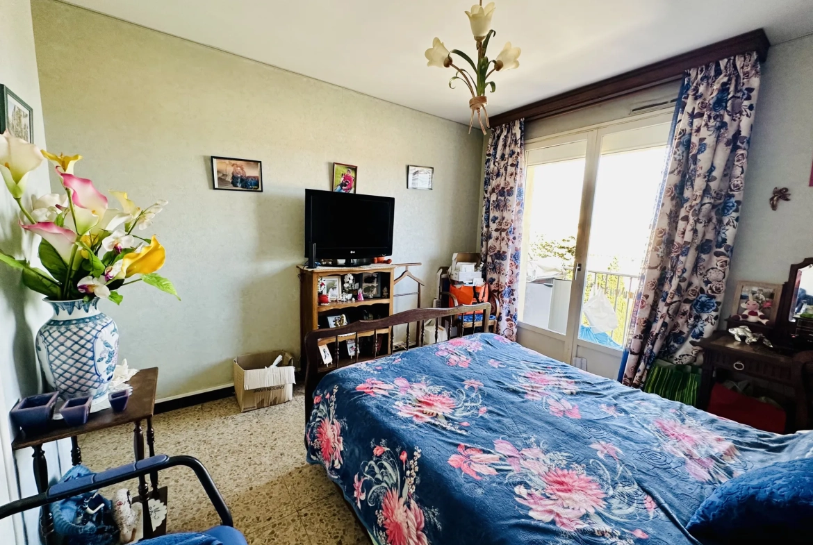 Appartement T3 avec vue sur la Cathédrale à Narbonne 