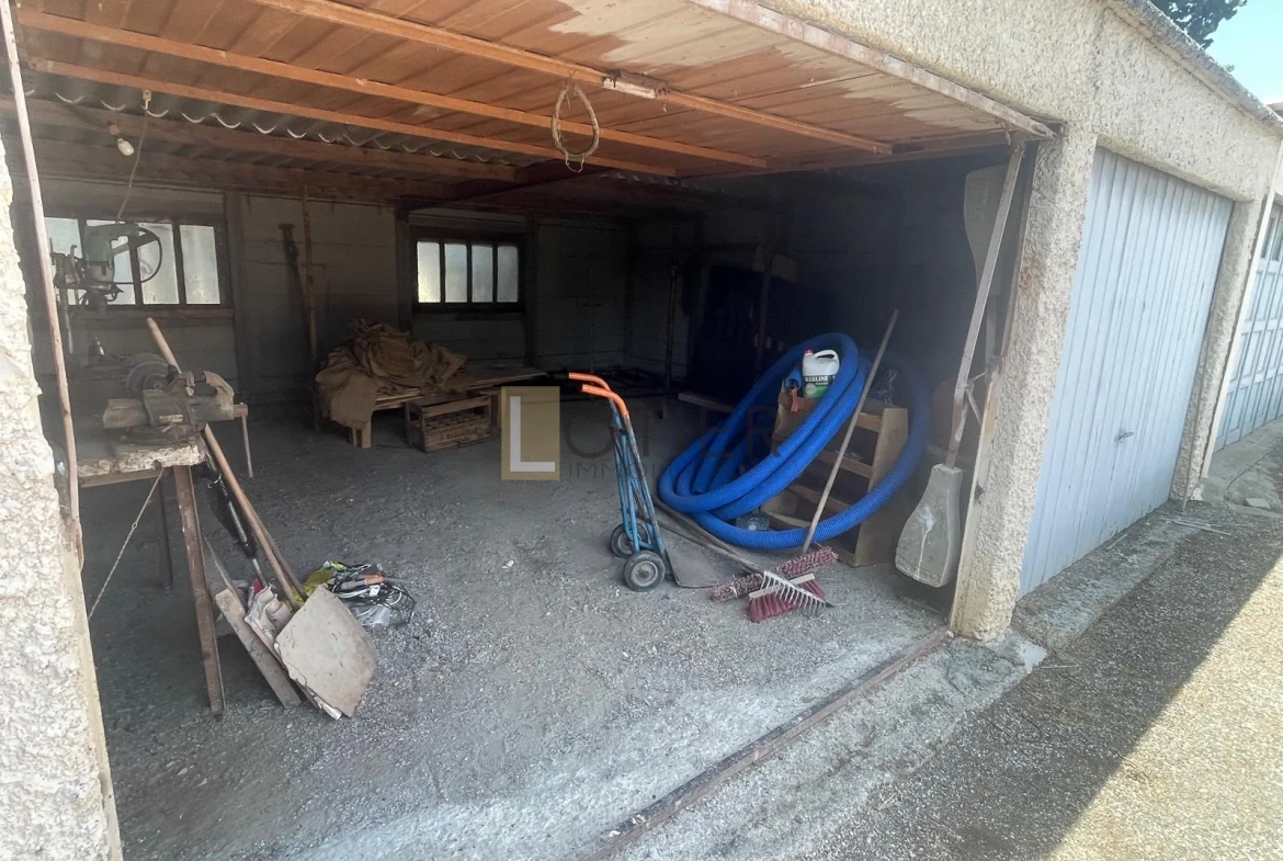 Maison 4 chambres avec grand terrain à Serviès-en-Val dans l'Aude 