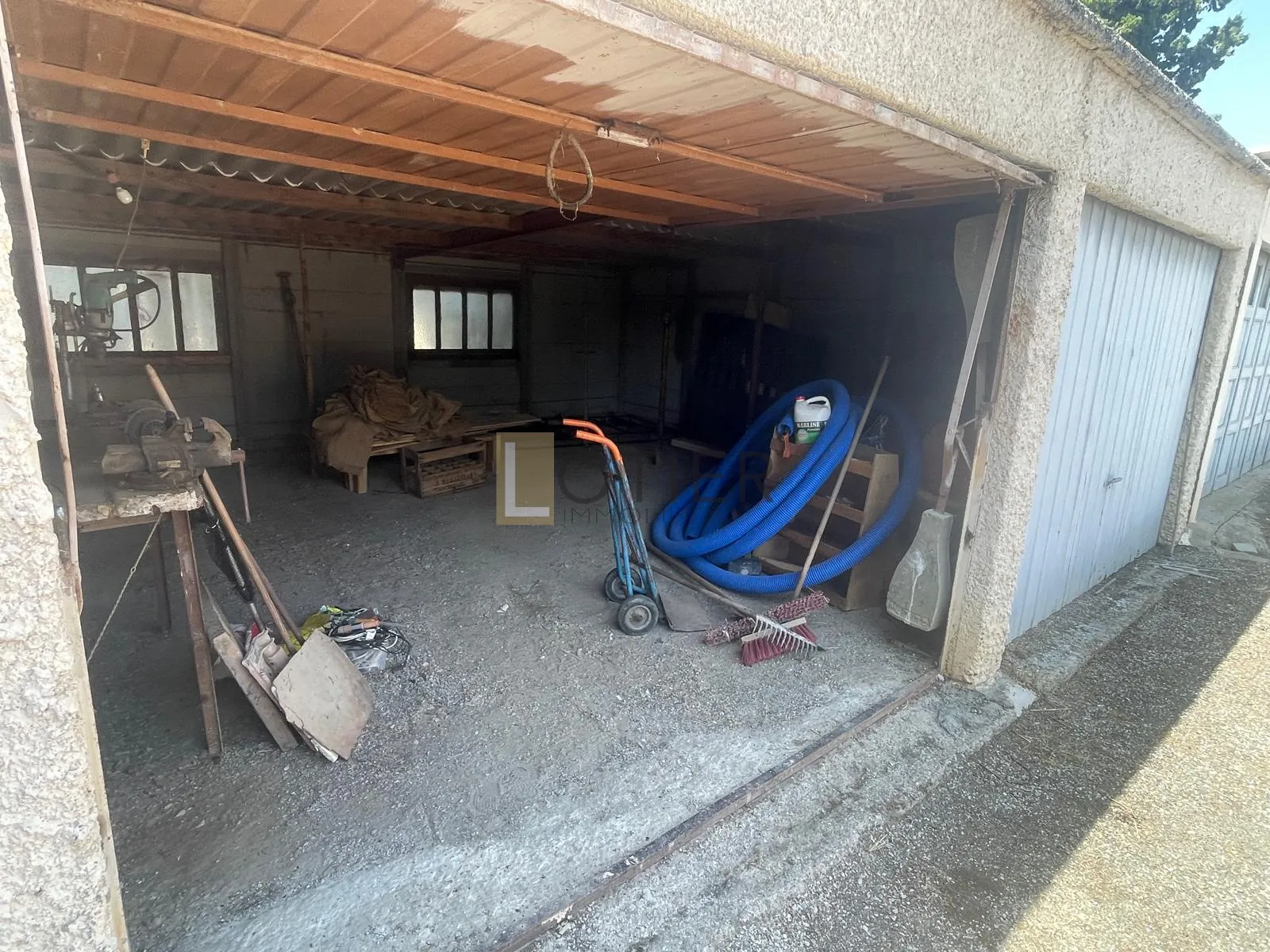 Maison 4 chambres avec grand terrain à Serviès-en-Val dans l'Aude 