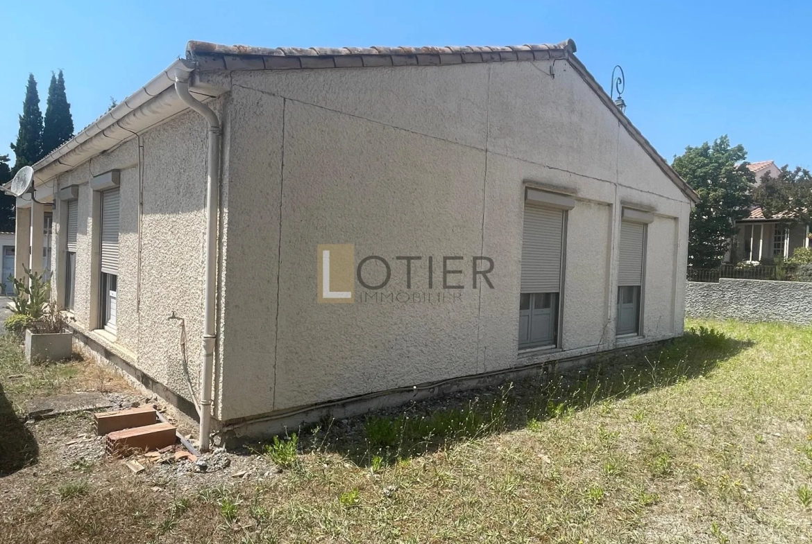 Maison 4 chambres avec grand terrain à Serviès-en-Val dans l'Aude 