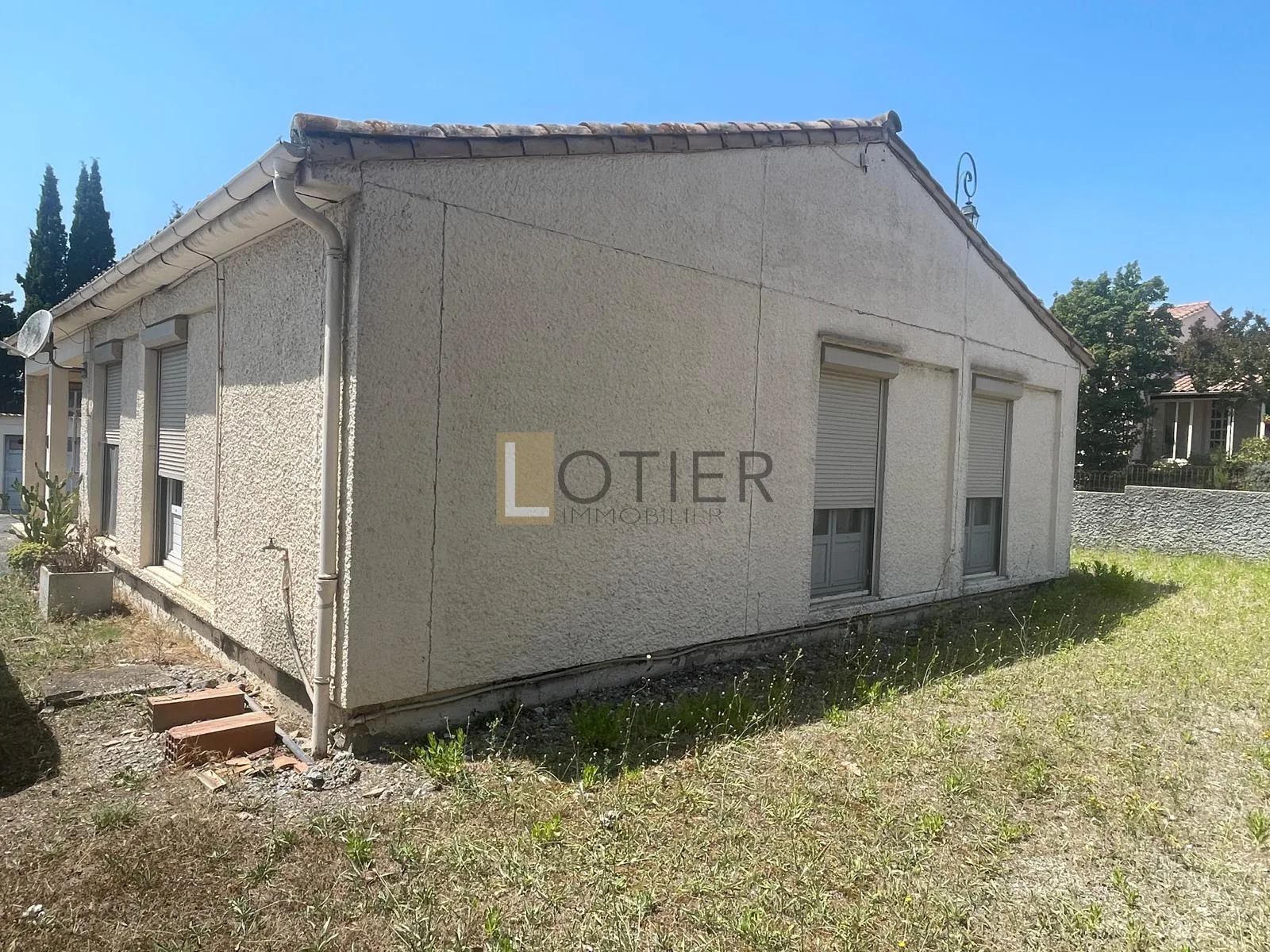 Maison 4 chambres avec grand terrain à Serviès-en-Val dans l'Aude 