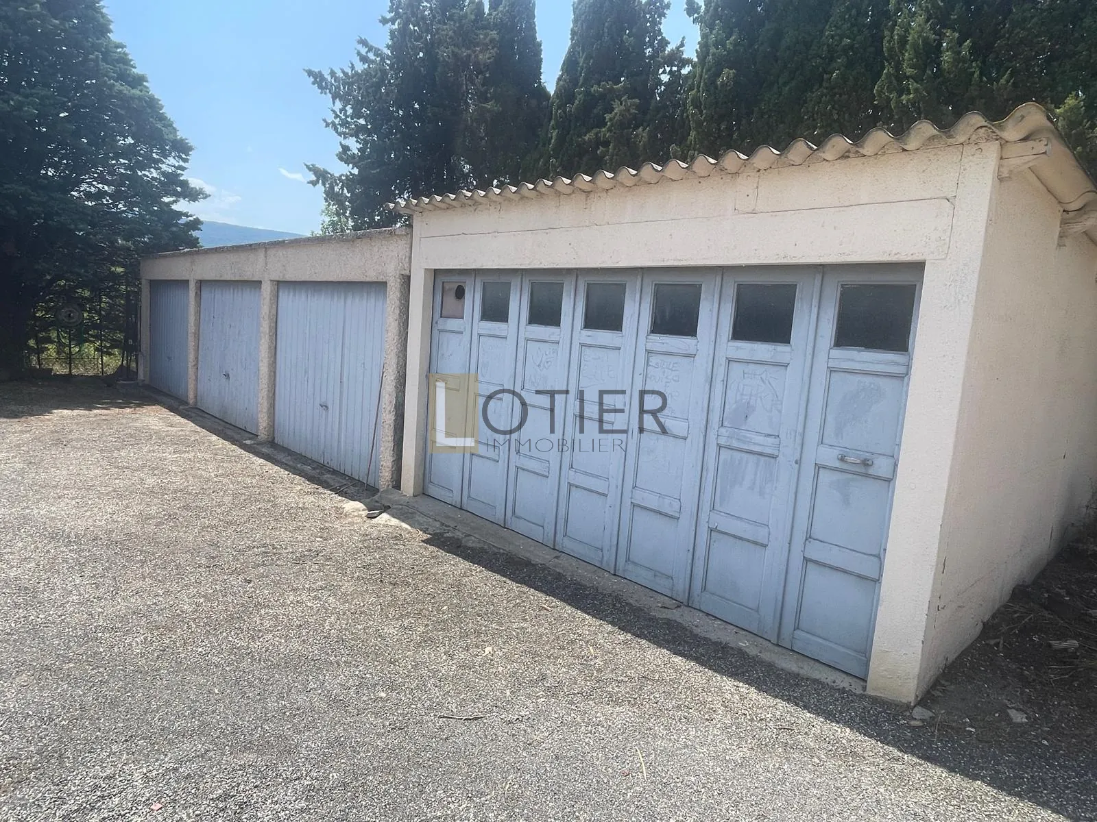 Maison 4 chambres avec grand terrain à Serviès-en-Val dans l'Aude 