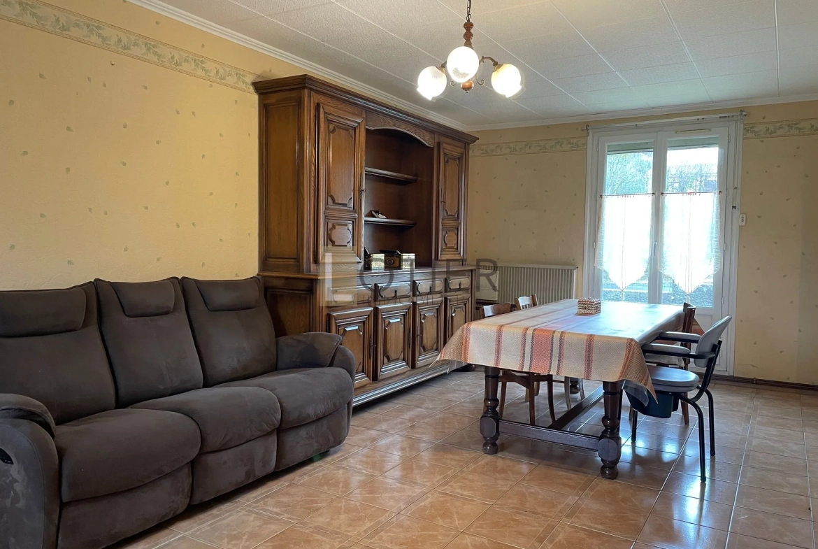Maison 4 chambres avec grand terrain à Serviès-en-Val dans l'Aude 