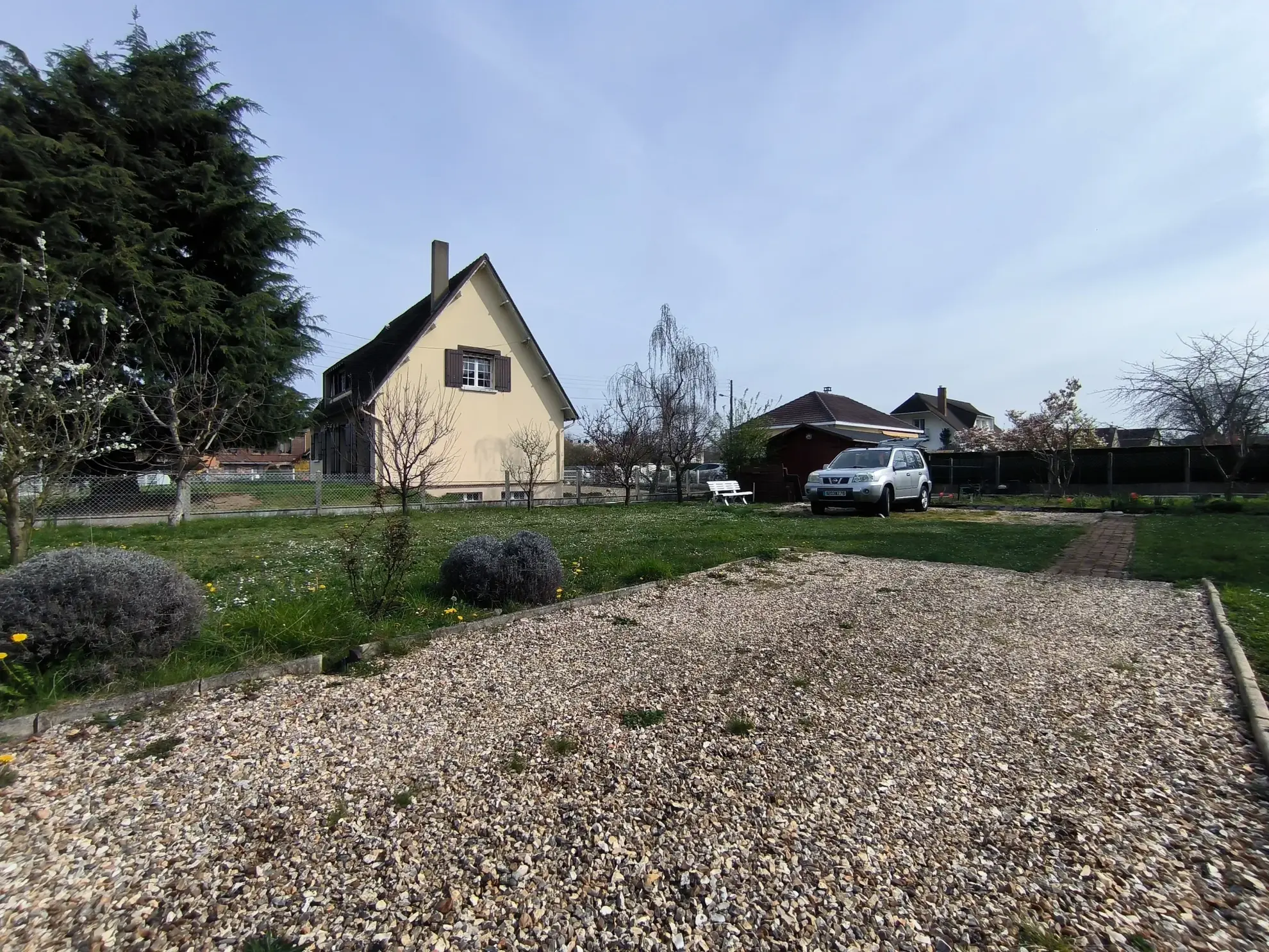 Terrain à bâtir de 506 m² à Saint-Aubin-lès-Elbeuf, proche Rouen 