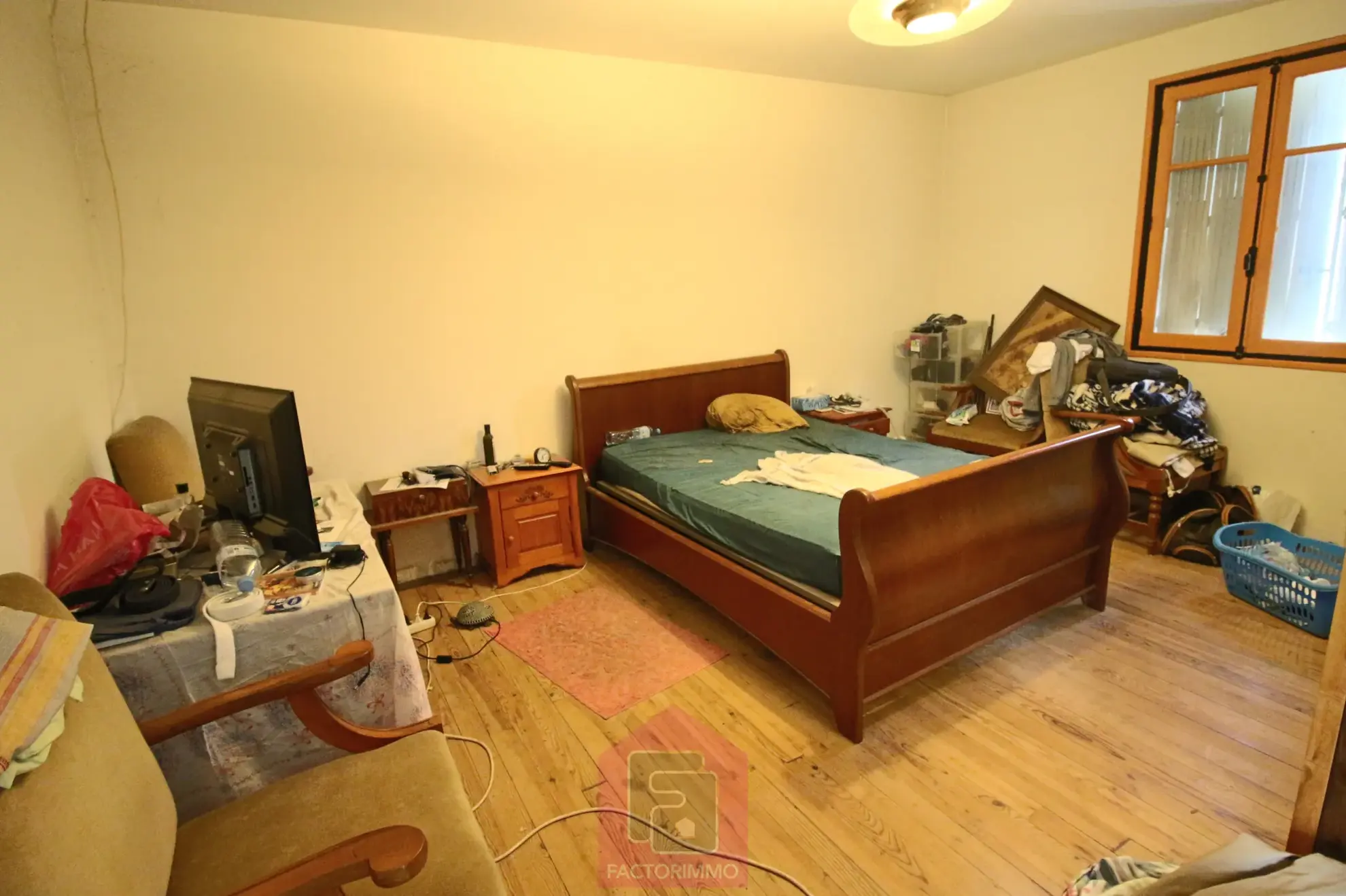 Maison à rénover avec grand terrain à Prayssac proche Puy-l'Évêque 