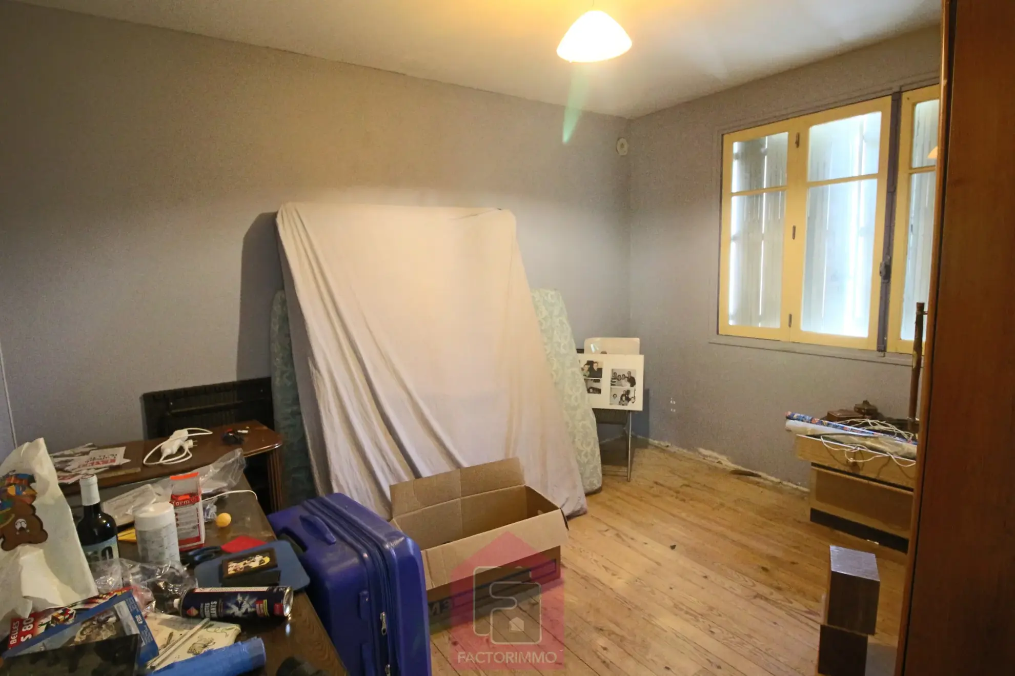 Maison à rénover avec grand terrain à Prayssac proche Puy-l'Évêque 