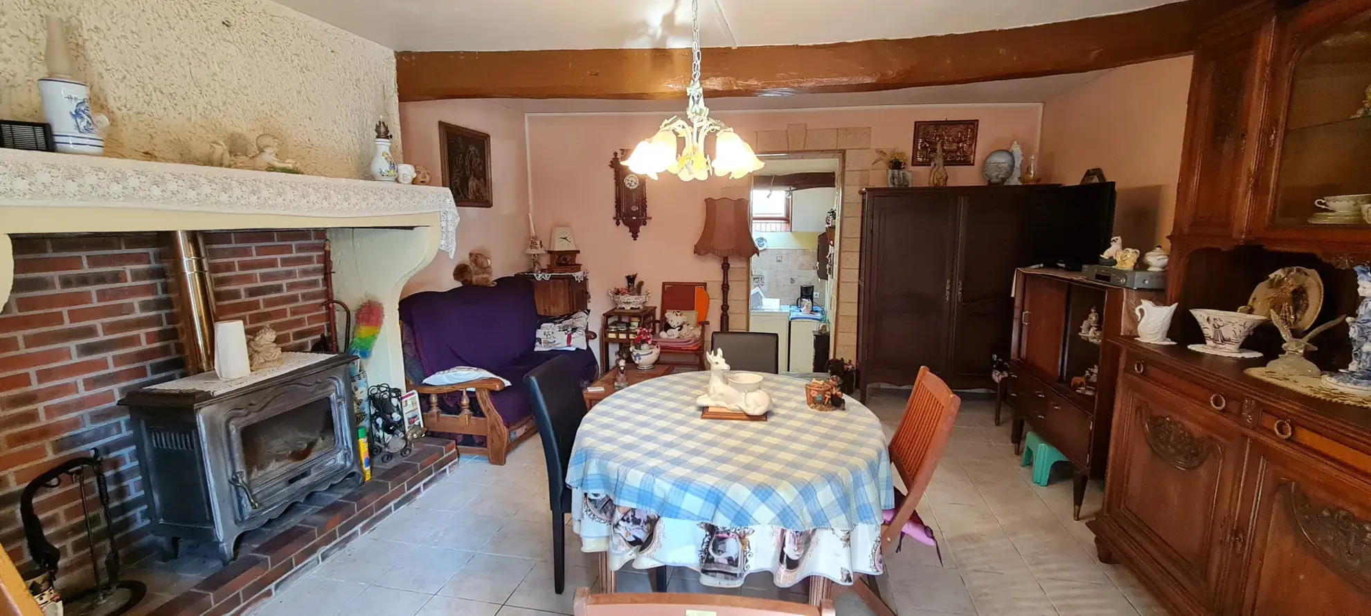 Maison à vendre avec deux habitations, dépendances et jardins près de Clamecy en Bourgogne Nord 