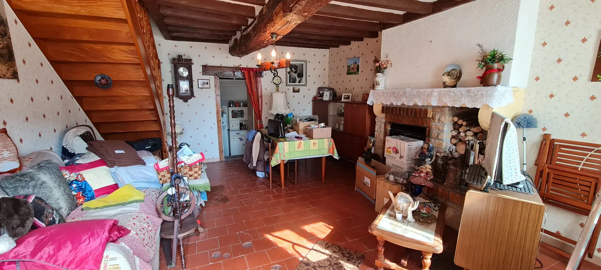 Maison à vendre avec deux habitations, dépendances et jardins près de Clamecy en Bourgogne Nord 