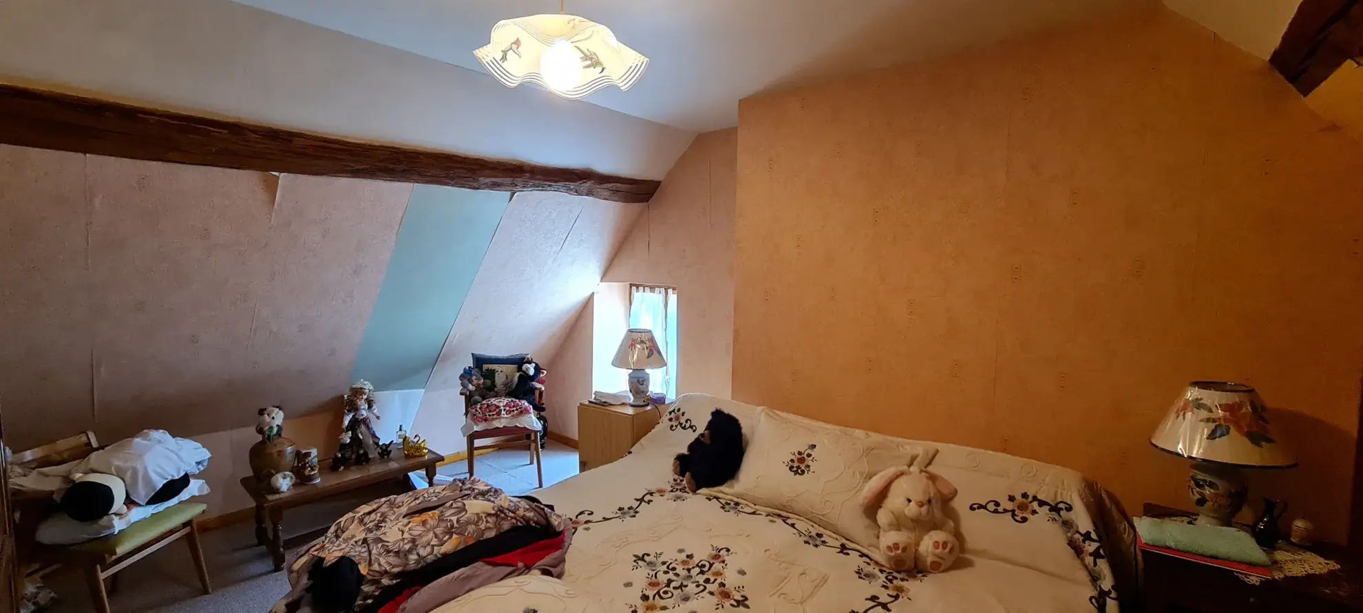 Maison à vendre avec deux habitations, dépendances et jardins près de Clamecy en Bourgogne Nord 