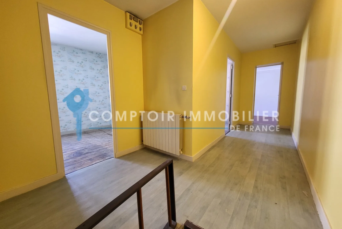 Maison de ville spacieuse de 145 m² avec garage à Livron-sur-Drôme 