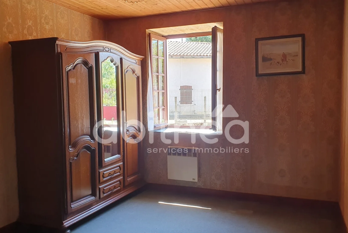 Maison de campagne de 119 m² avec terrain à Suaux (16260) 