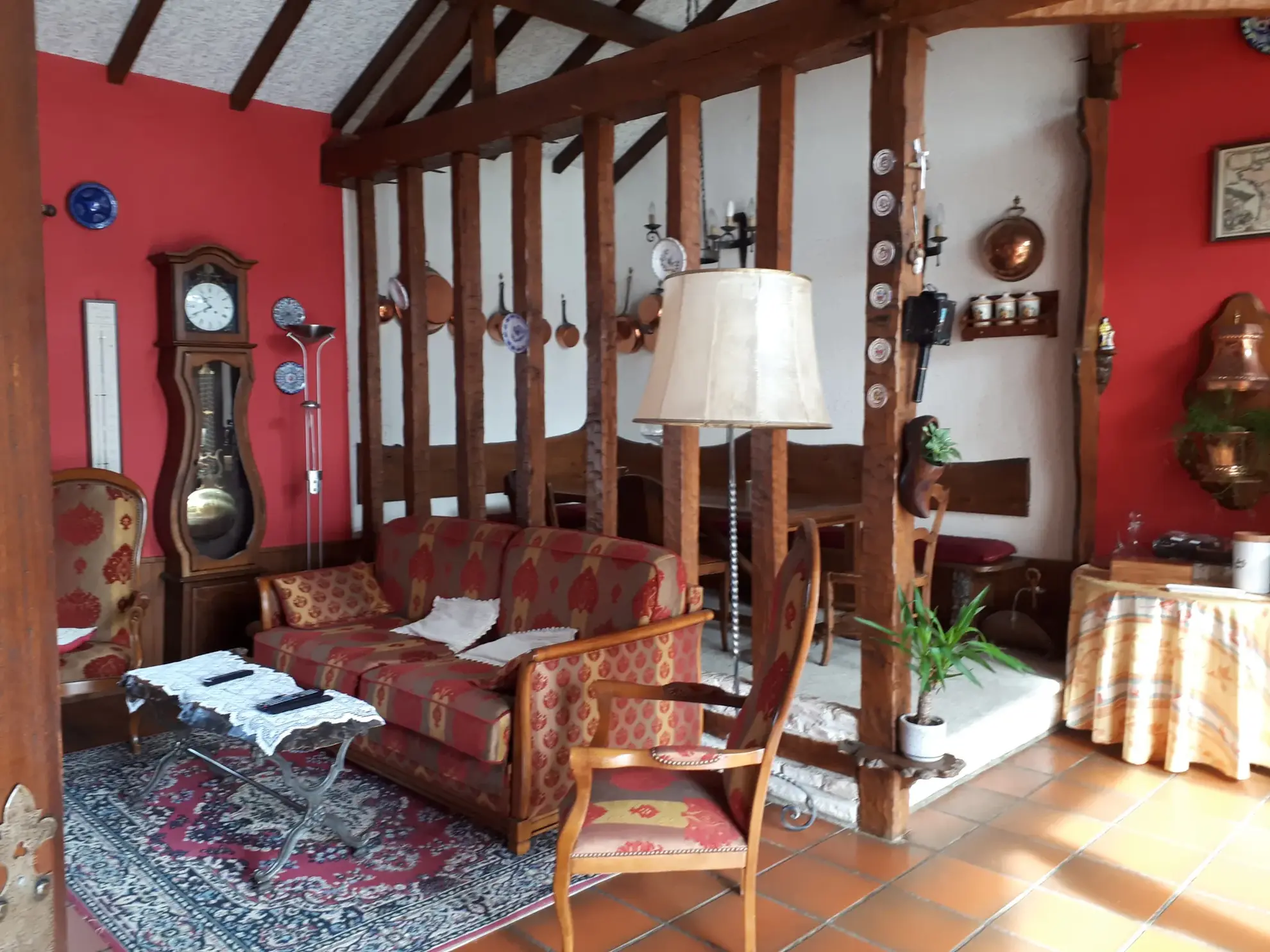 Maison de 166 m² avec jardin arboré et garage à Chatellerault 