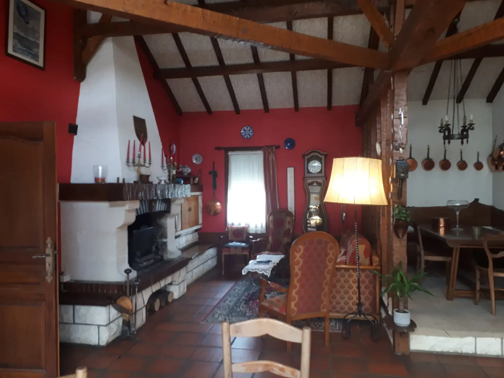 Maison de 166 m² avec jardin arboré et garage à Chatellerault 