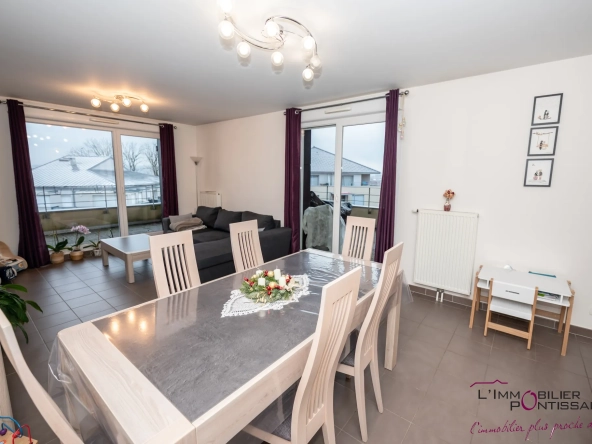 Appartement 3 pièces à Pontarlier avec 2 terrasses et garage