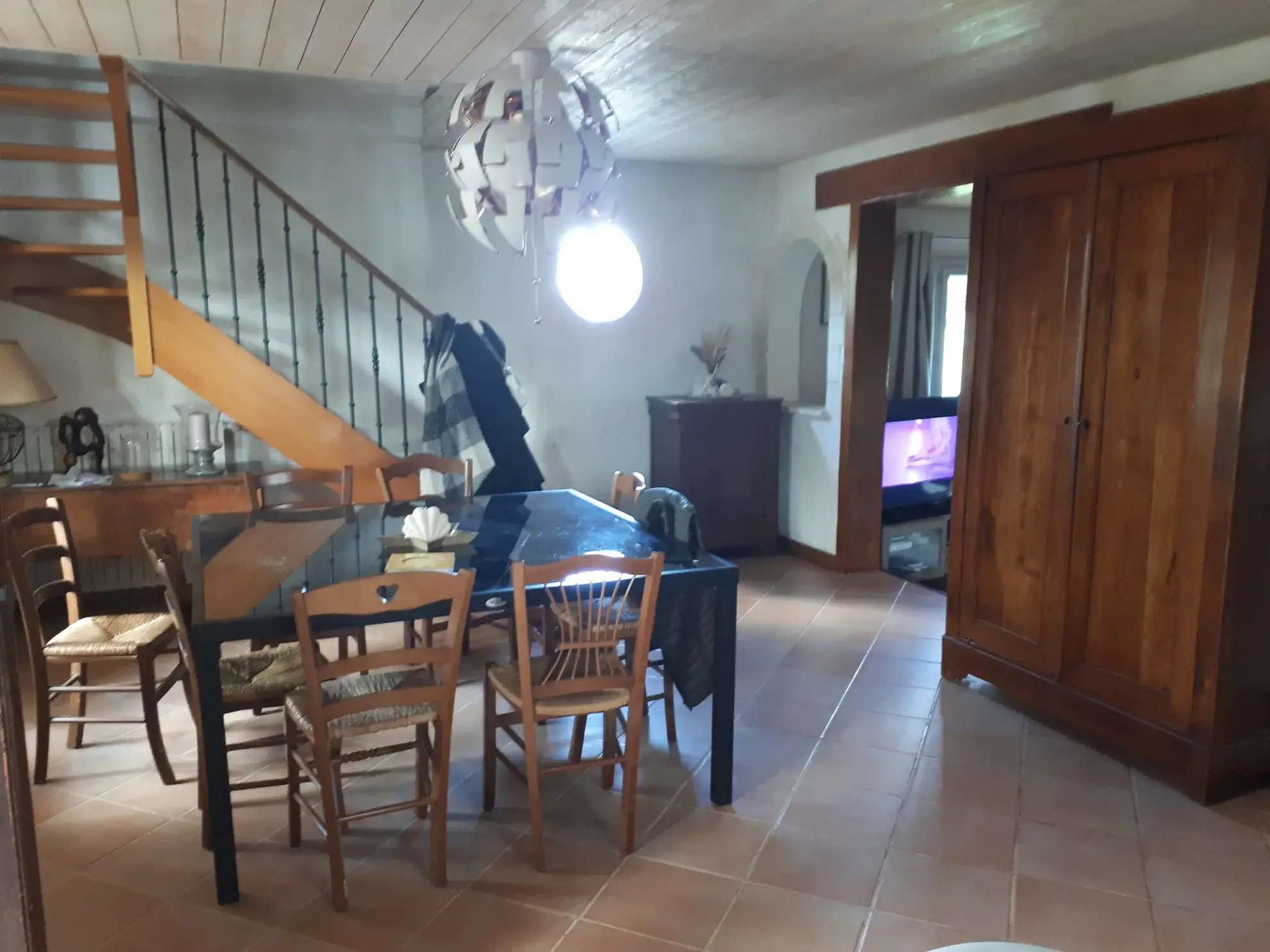 Magnifique maison avec étang et jardin à Les Ormes - 176 m² 