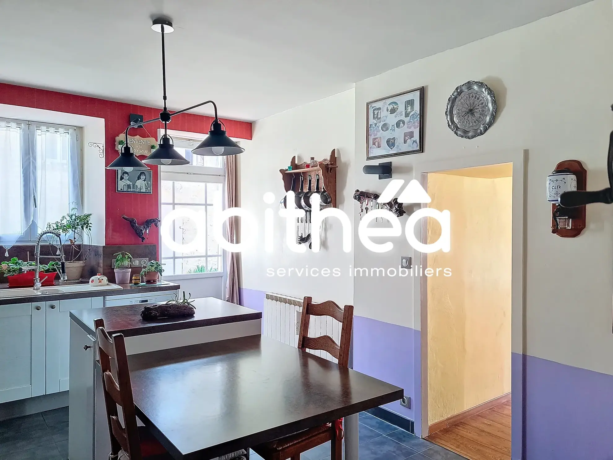 Maison ancienne de 140 m² avec jardin et garage à Saint-Fort sur Gironde 