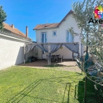 Maison à vendre à Riorges avec piscine et terrain de 500 m²