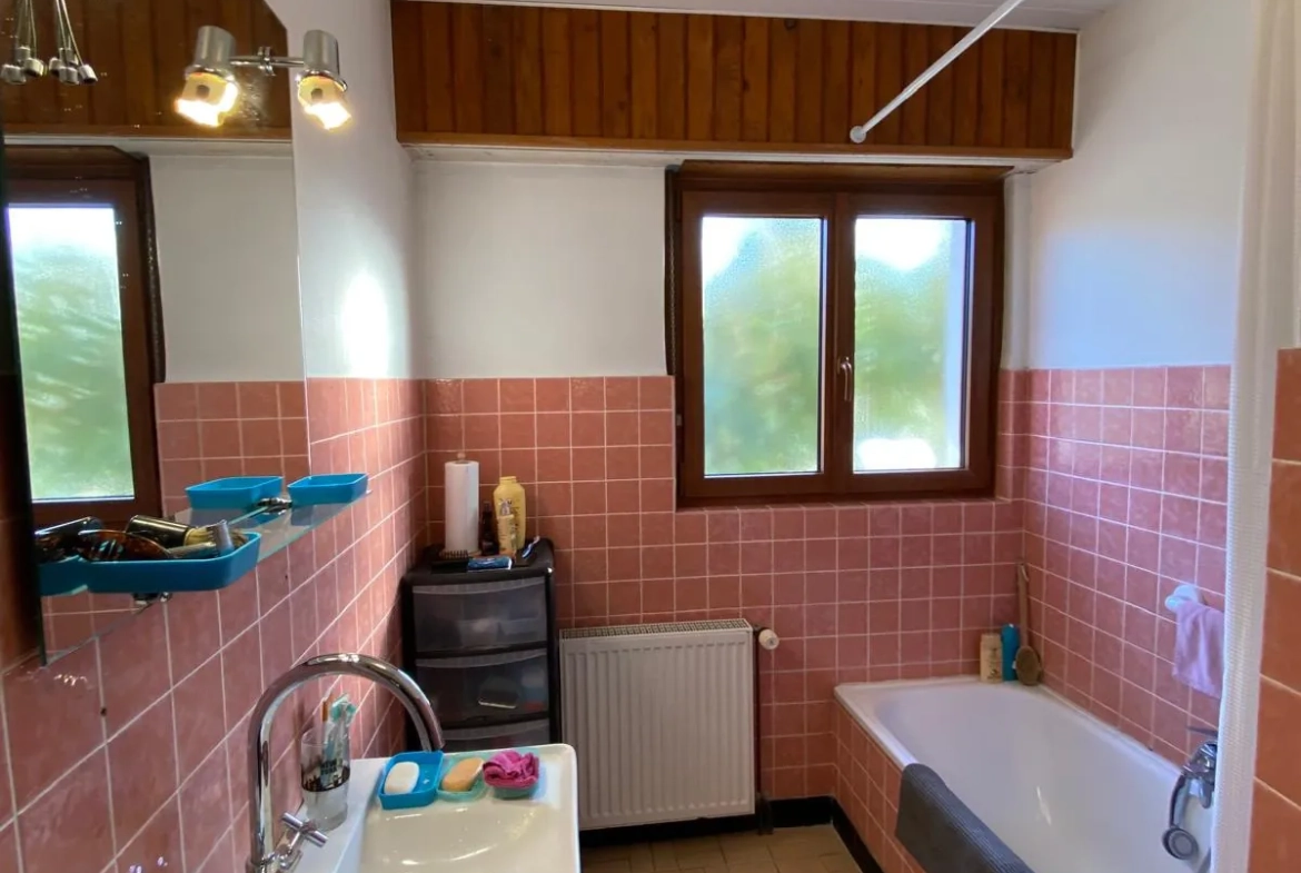 Maison de plain-pied à Brinckheim avec grand terrain et potentiel d'aménagement 