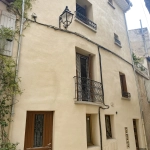 Immeuble de rapport à Orange centre historique, 2 logements rénovés pour investissement