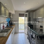 Appartement T4 à Ghisonaccia avec potentiel de transformation en T3, proche des plages
