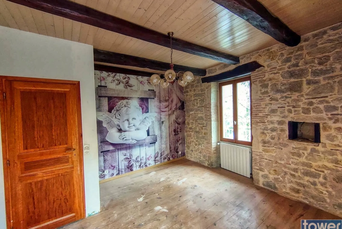 Charmante maison en pierre avec terrain fruitier à Boissières, proche Cahors 