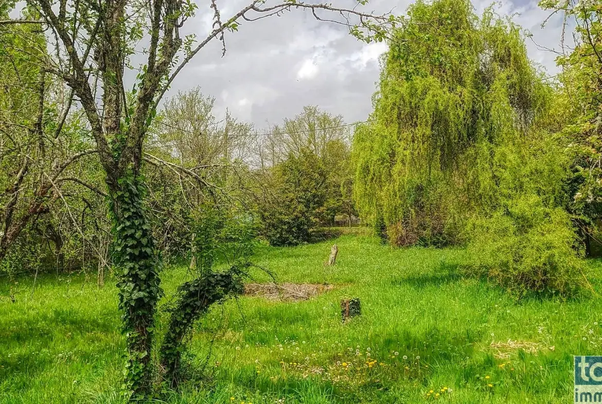 Charmante maison en pierre avec terrain fruitier à Boissières, proche Cahors 