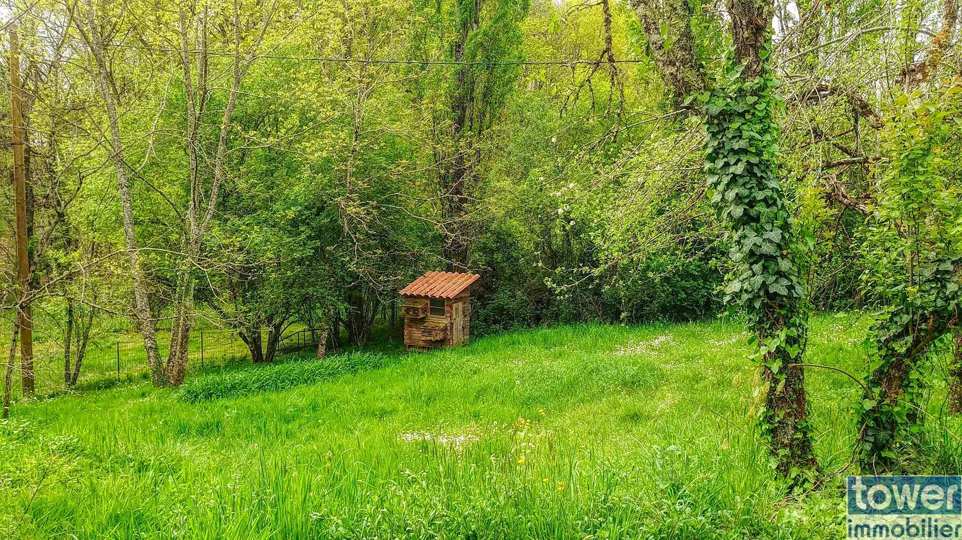 Charmante maison en pierre avec terrain fruitier à Boissières, proche Cahors 
