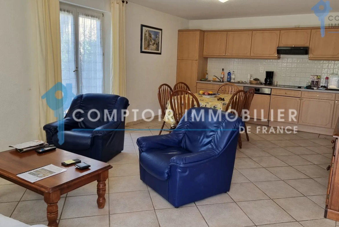 Villa 4 chambres avec piscine dans domaine sécurisé à Vidauban - Var 