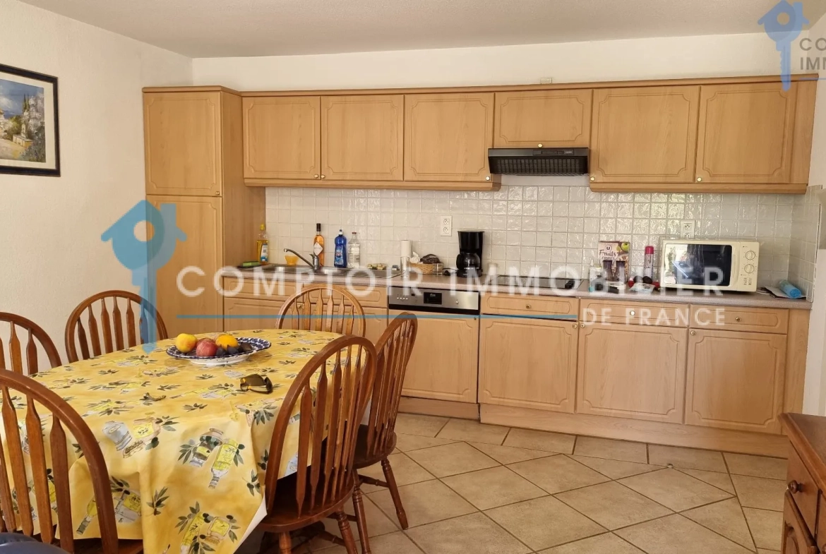 Villa 4 chambres avec piscine dans domaine sécurisé à Vidauban - Var 