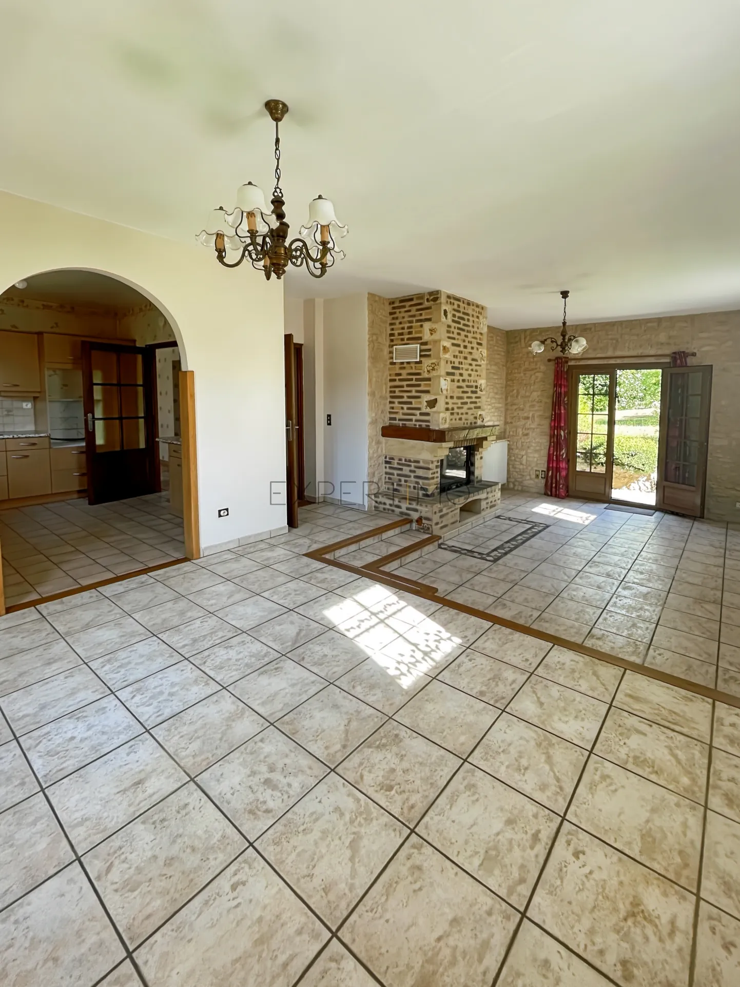 Maison de 120 m² avec jardin à Beaumont-du-Périgord, investissement locatif clé en main 