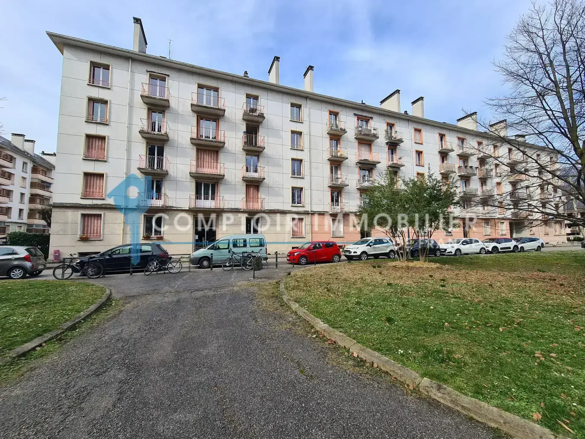 Appartement T2 de 65 m² à vendre à Chambéry, idéal investisseur ou premier logement 