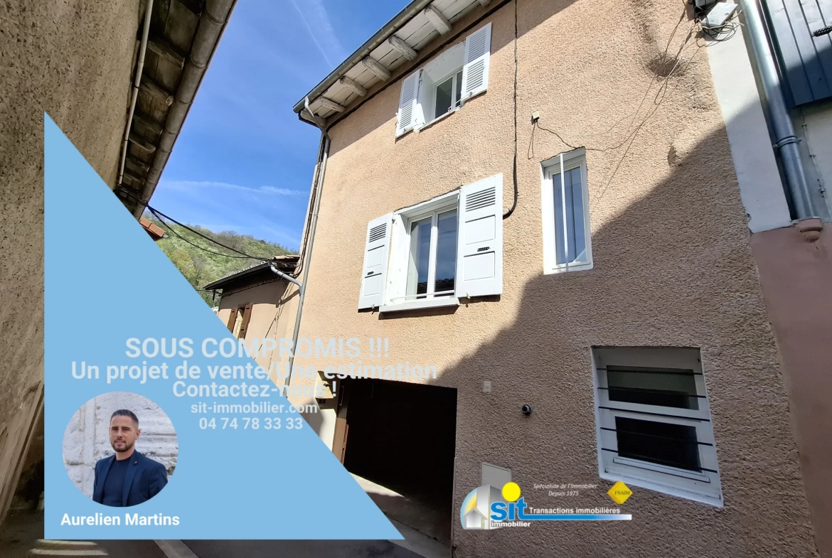 Maison de ville avec garage à Condrieu – 80 m², 2 chambres, secteur calme 
