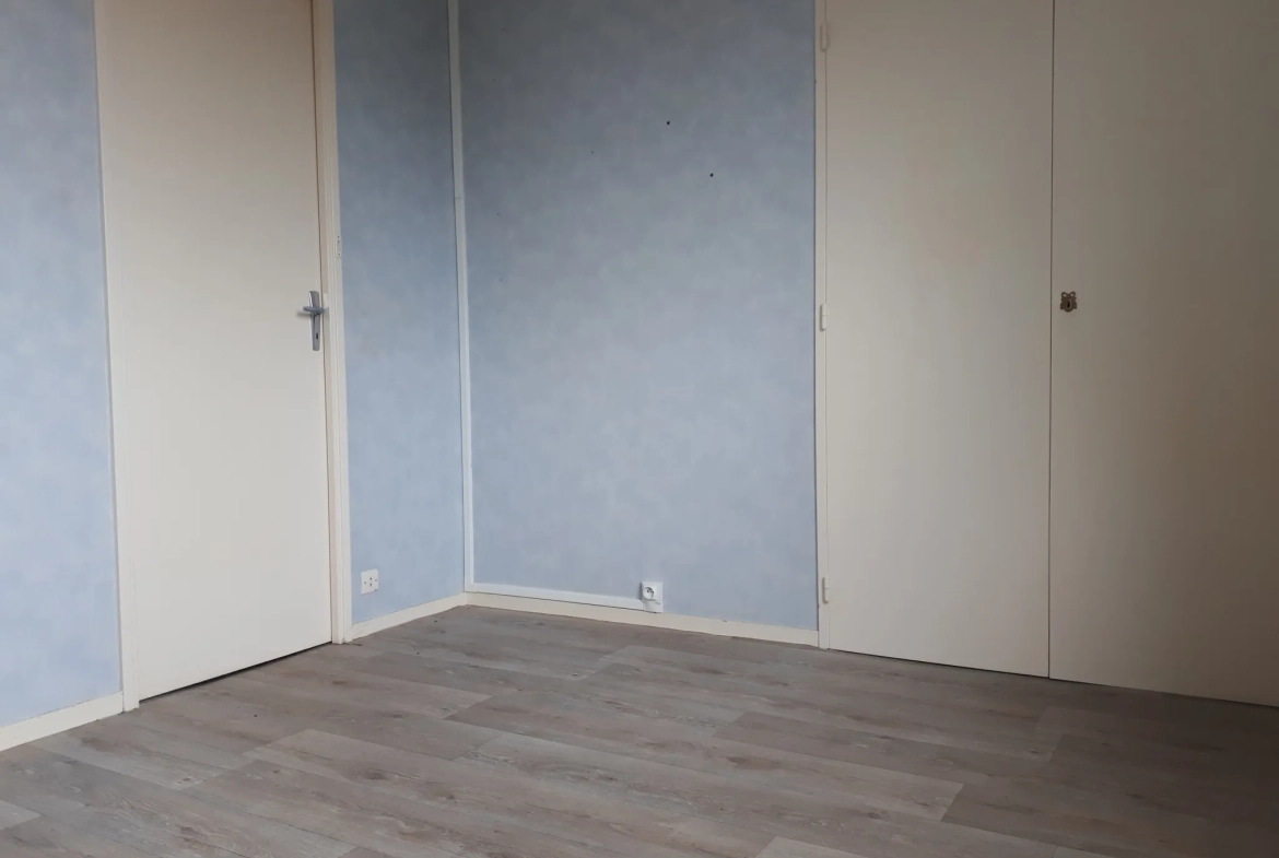 Maison 90m² avec jardin, terrasse et garage à Poitiers 