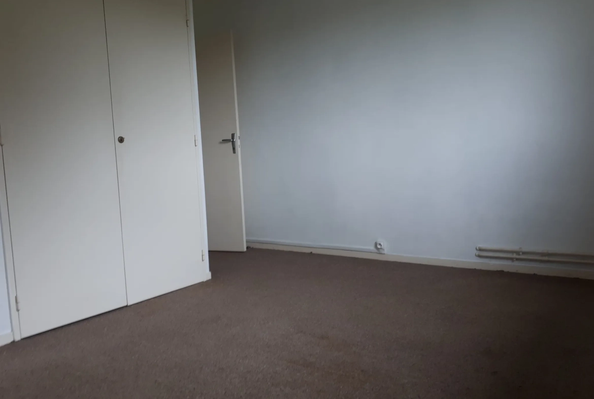 Maison 90m² avec jardin, terrasse et garage à Poitiers 