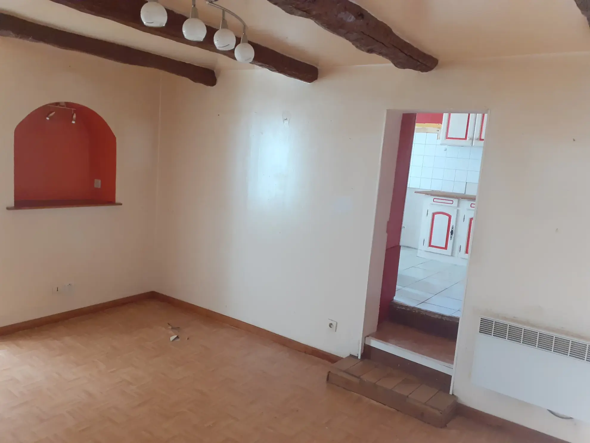 Maison duplex avec deux habitations, terrasse et jardinet au Bousquet d'Orb 
