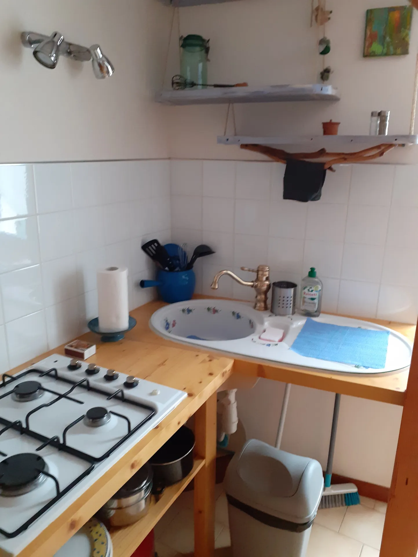 Maison duplex avec deux habitations, terrasse et jardinet au Bousquet d'Orb 